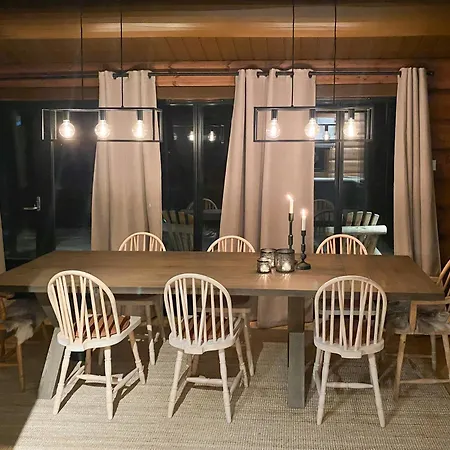 Casa de Férias Timber With Fantastic View In *